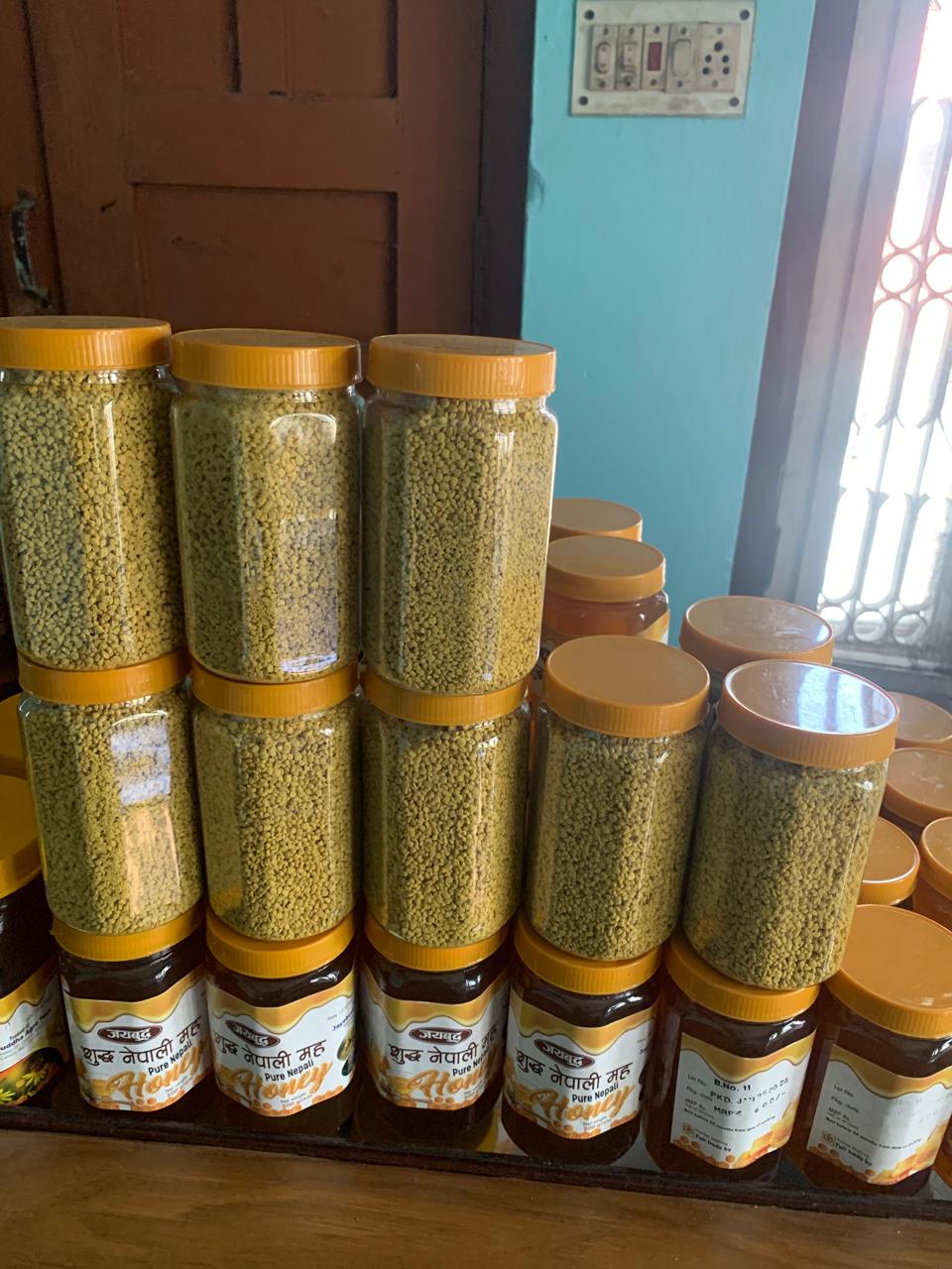 Organic bee pollen superfood Nepal - high protein nutrient-dense